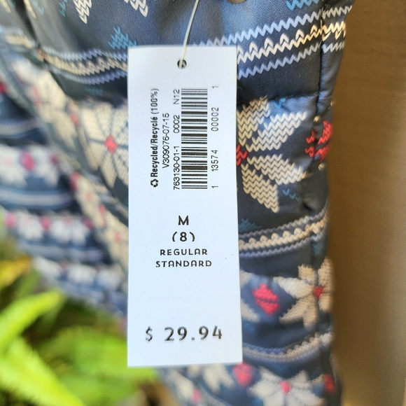 Old Navy Girls M(8) Vest Fair Isle Zip Frost Free Pockets Quilted Fleece-Lined - Picture 5 of 16